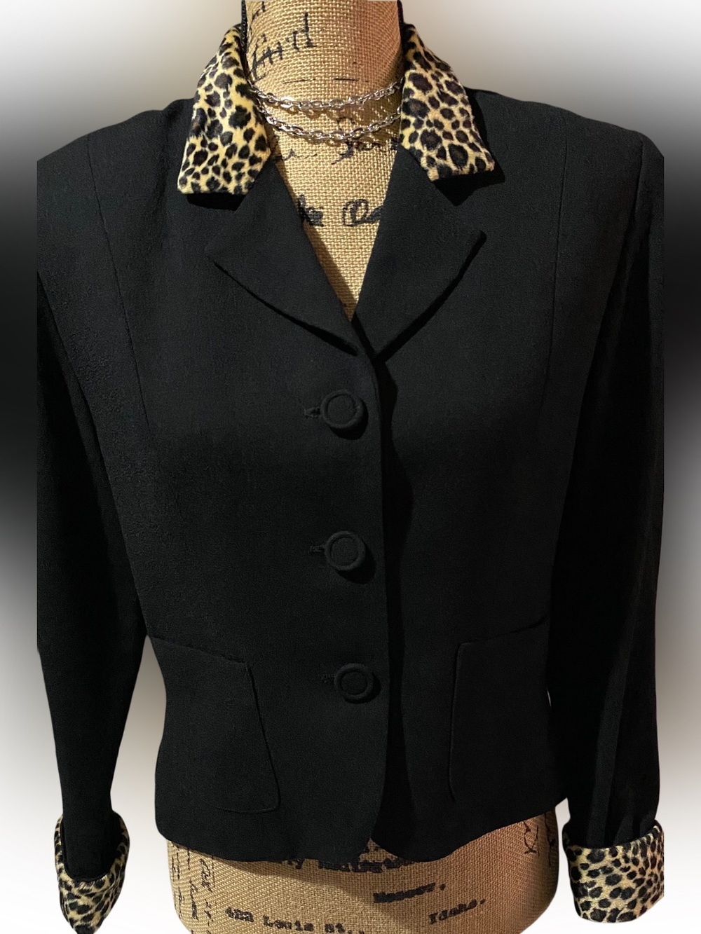 Stunning Vintage Two Girls N.Y.C. Black Blazer w/Leopard Print Collar/Cuff!